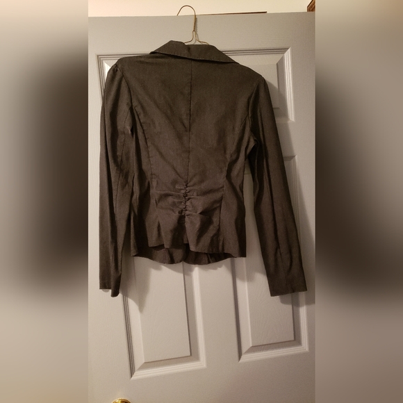 Ricki's buttoned blazer - Picture 2 of 2